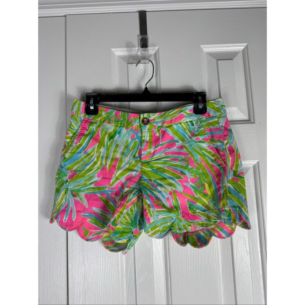 Lilly Pulitzer Women’s Buttercup Scalloped Hem Tropical Shorts Size 2